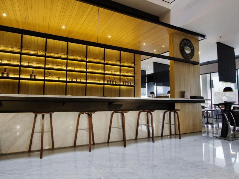 Neo Hotel Tendean Jakarta By Aston Exterior photo